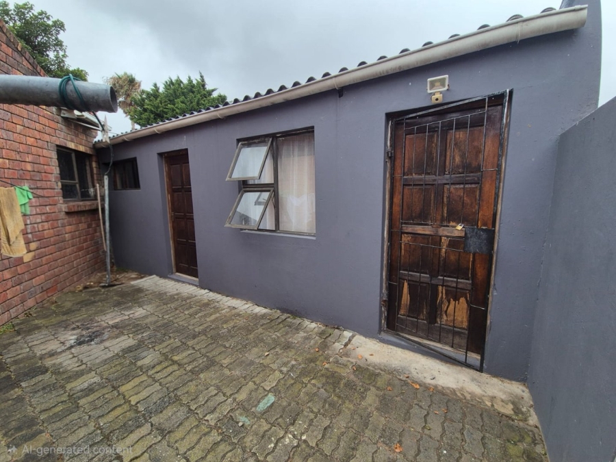 2 Bedroom Property for Sale in Overbaakens Eastern Cape